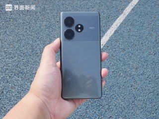 真我GT Neo6 SE体验：靠更亮的屏突围中端市场